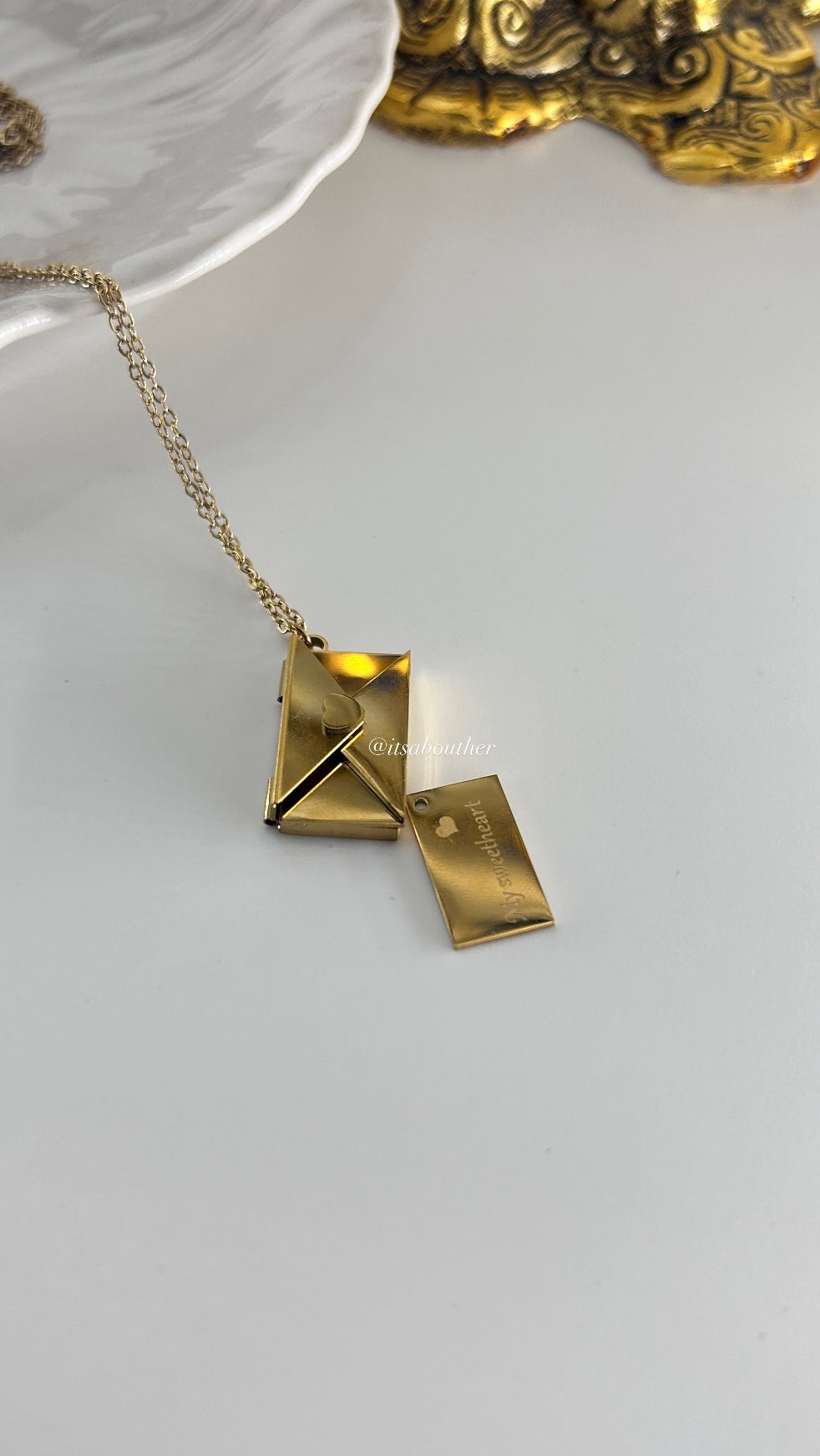 Secret Message Chain