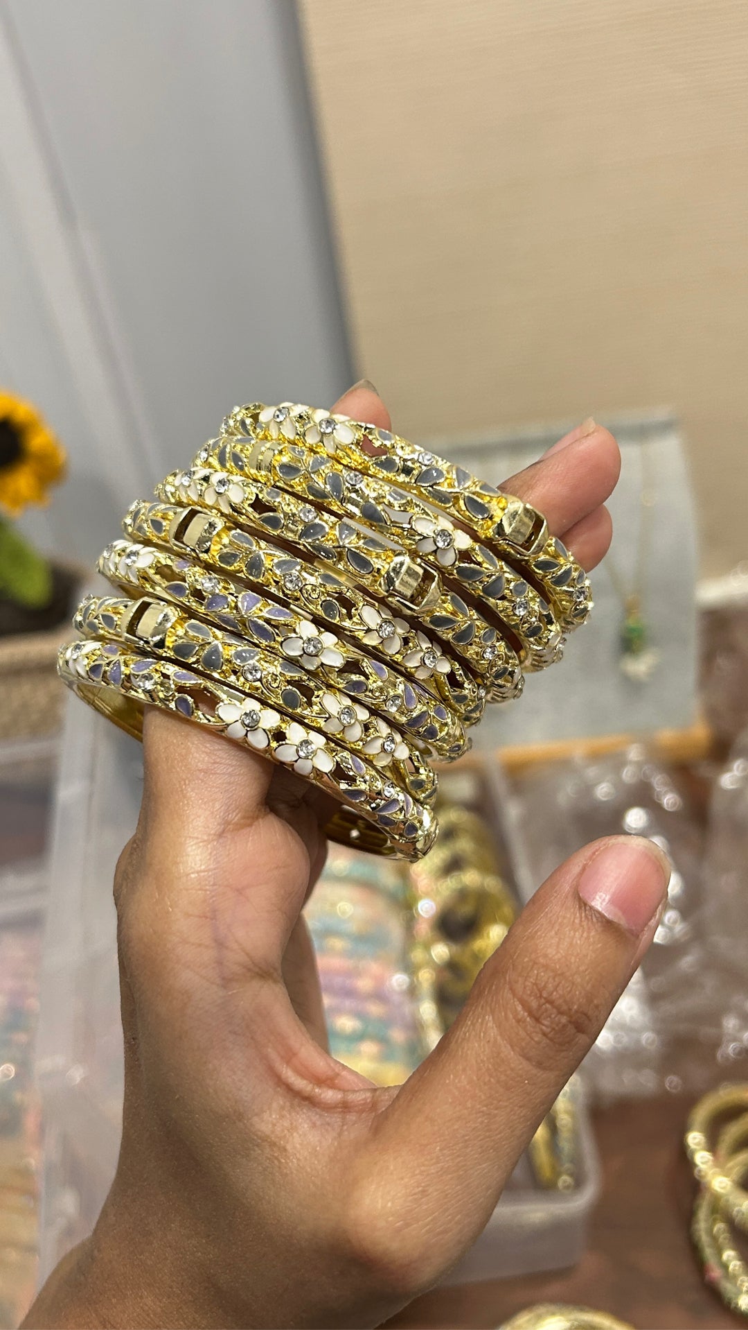 Enamel Grey N White Bangle(Openable)