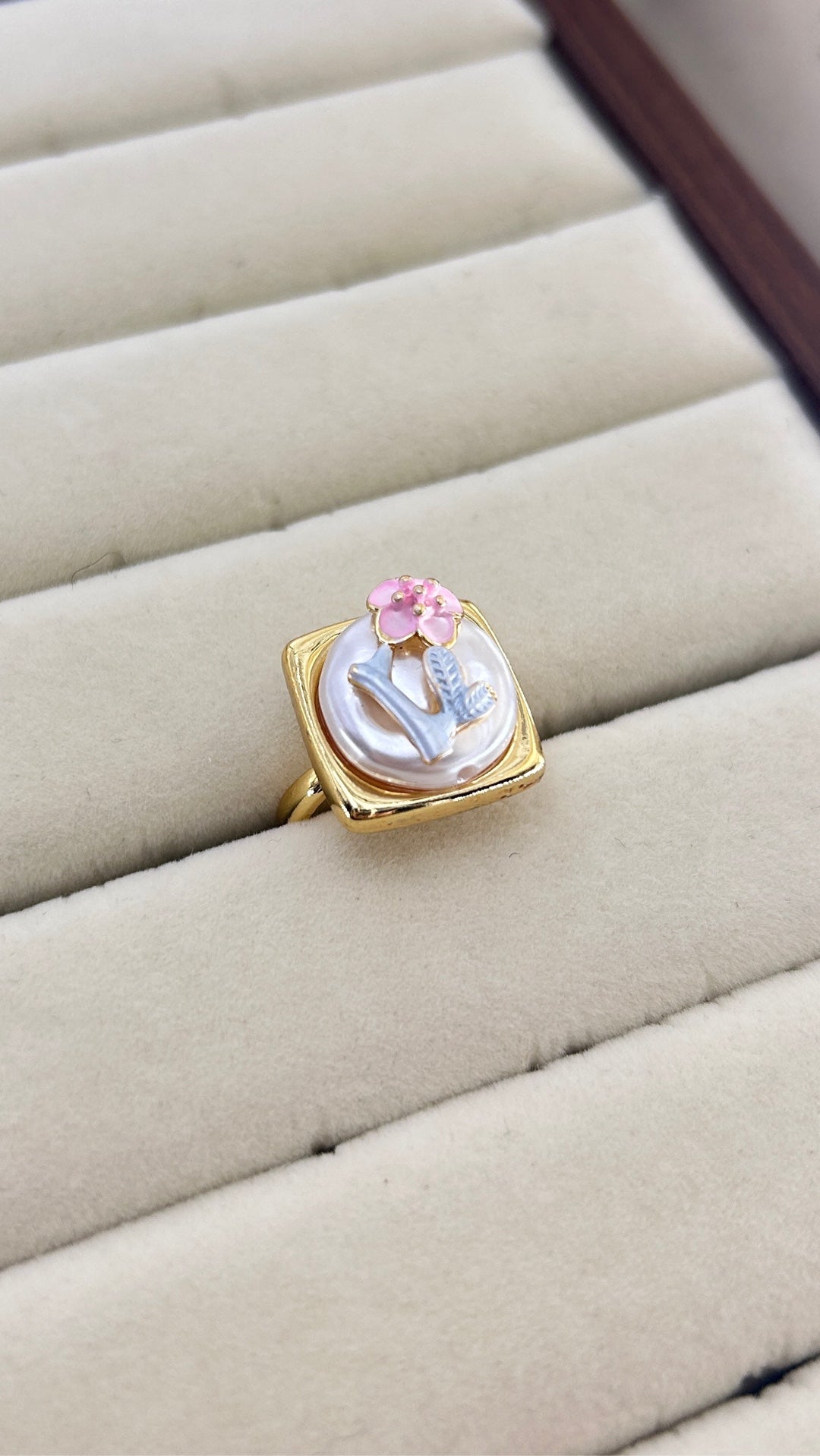 Vintage Ring 19 Adjustable