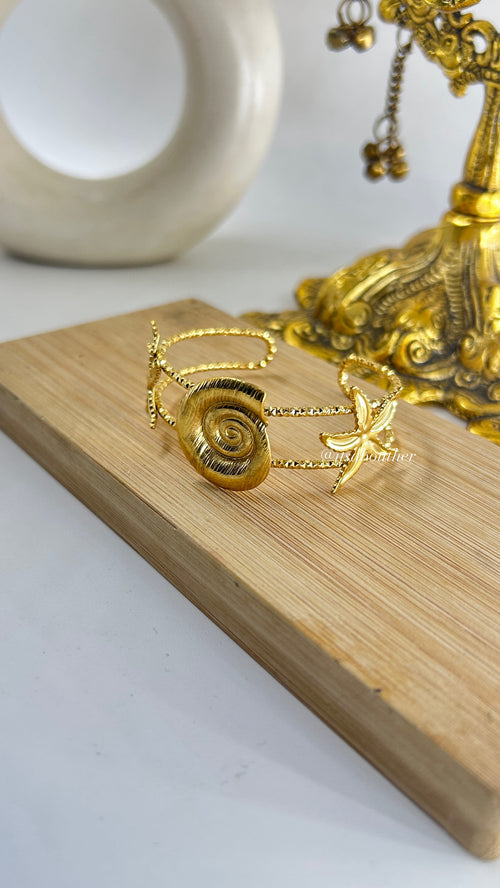 Coil Shell Starfish Kada