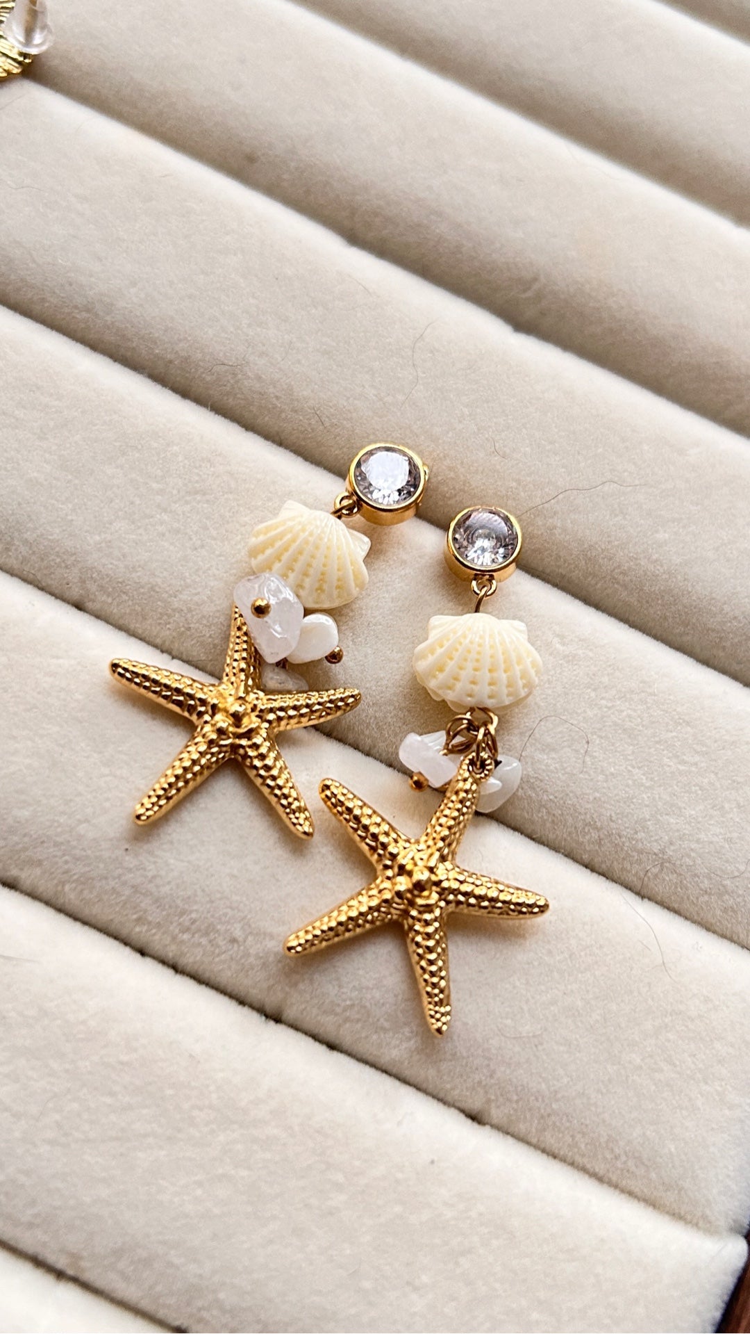 Dangling Starfish
