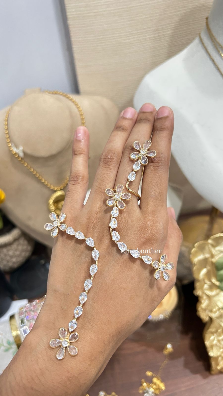 Hand Jewellery Design 2
