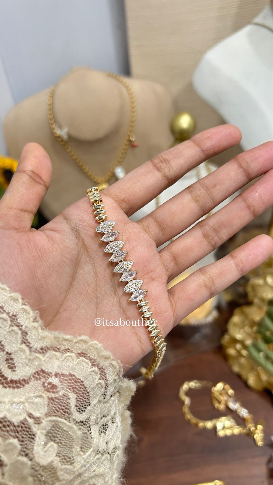 Apsara Bracelet 3