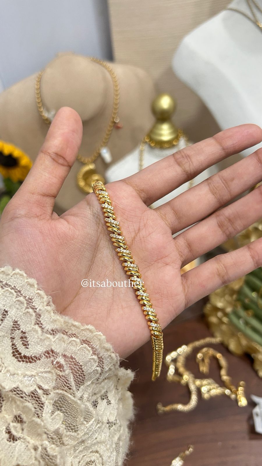 Apsara Bracelet 4