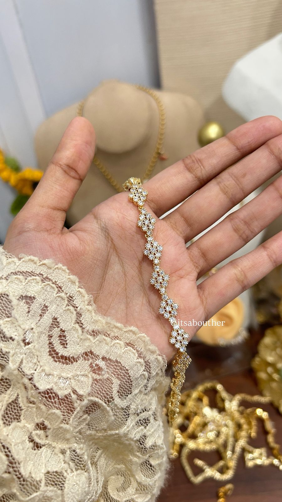 Apsara Bracelet 8