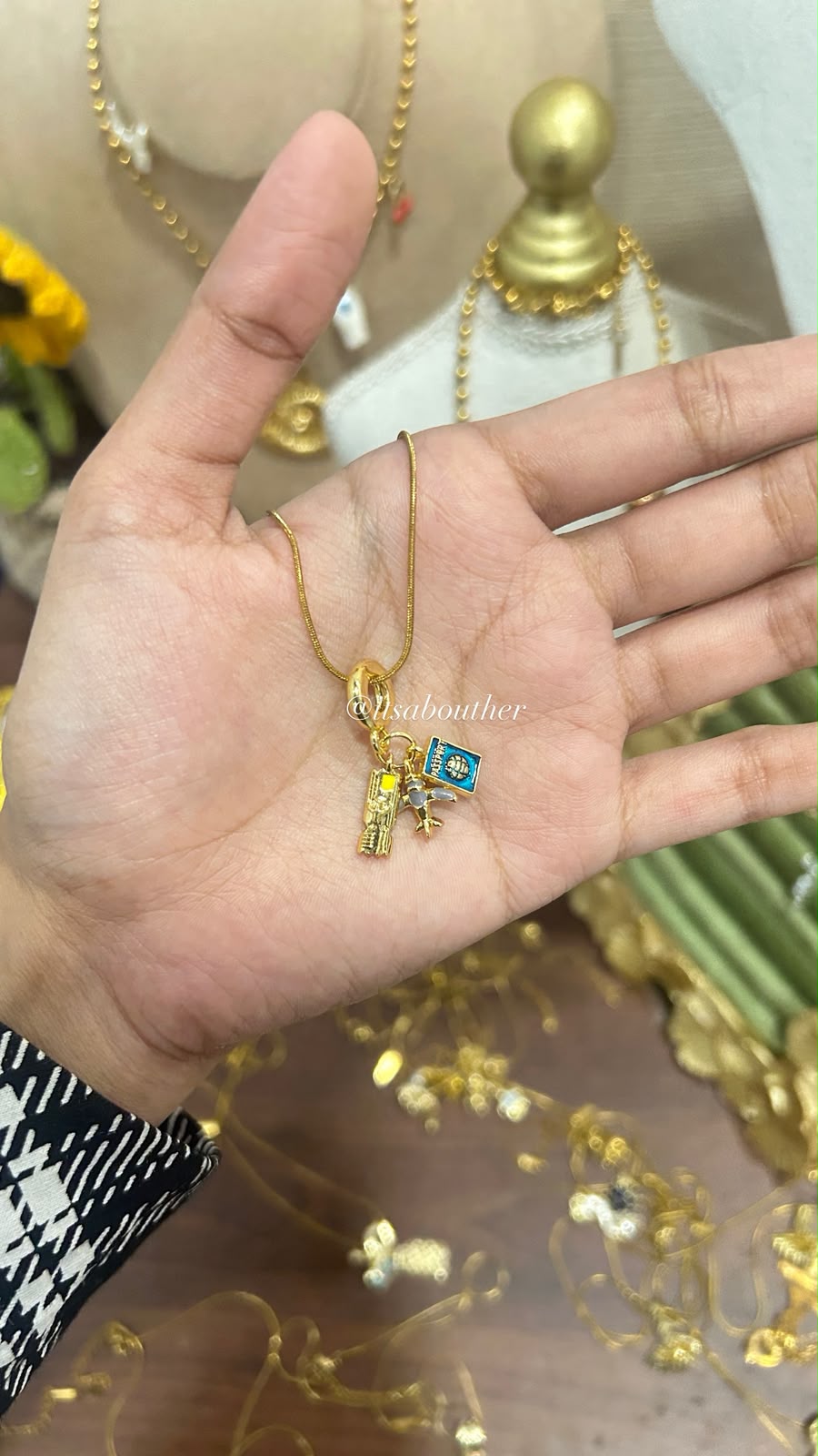 Travel Charm Chain Design 2
