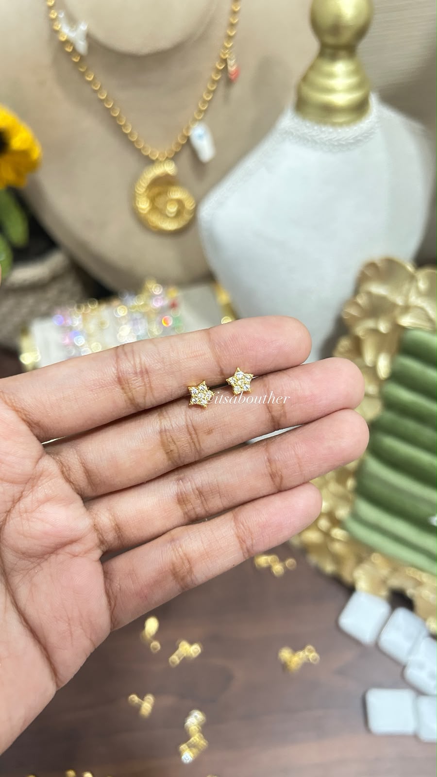 Studded Star BallBack Stud