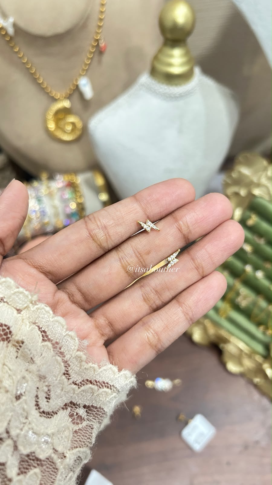 Lightening BallBack Stud
