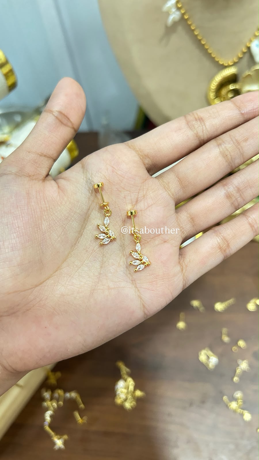 Helix Stud 5