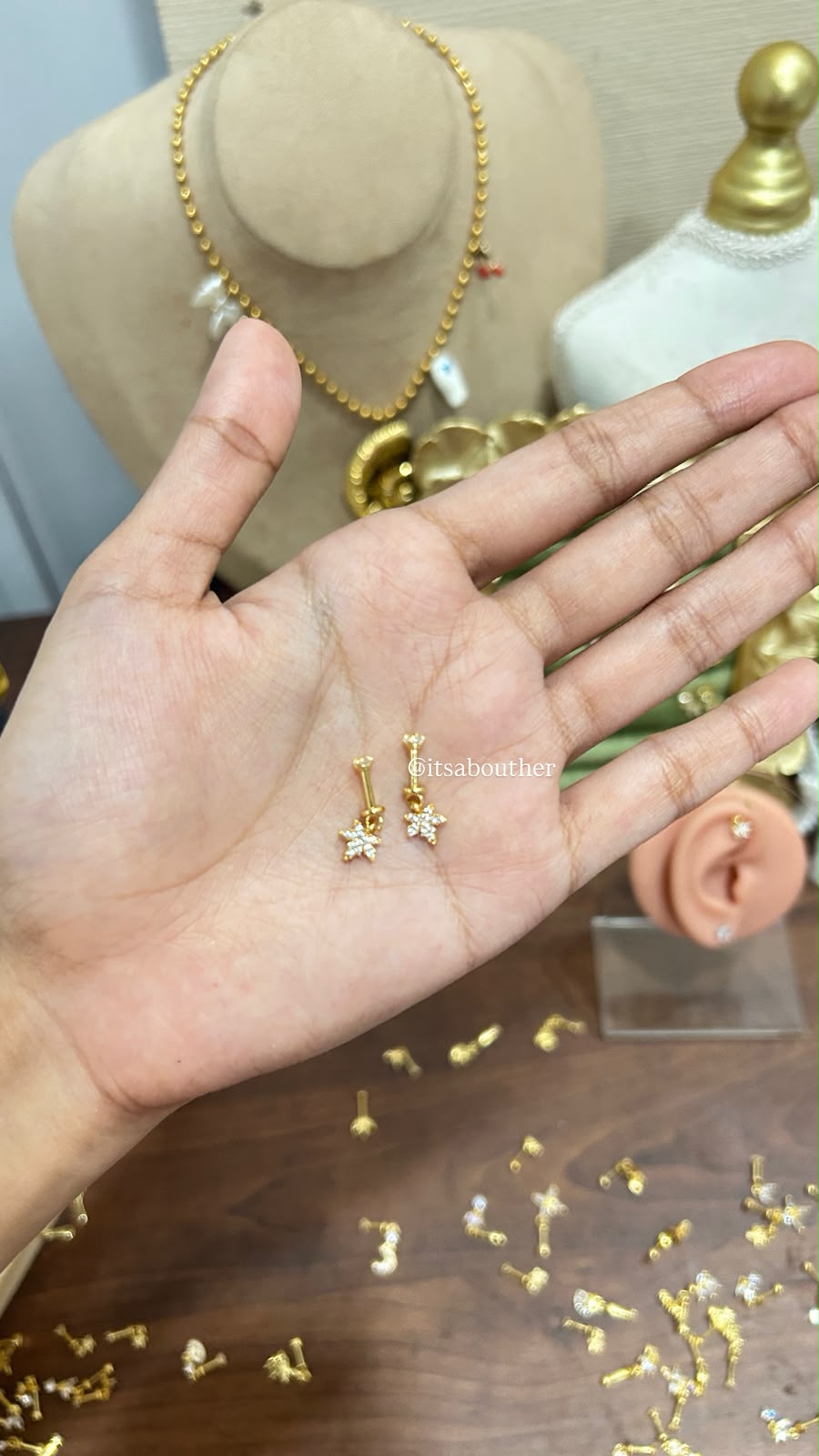 Helix Stud 9