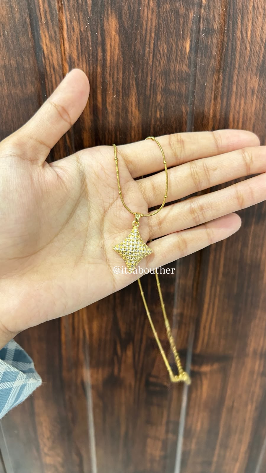 Diamond Shaped Crystal Chain