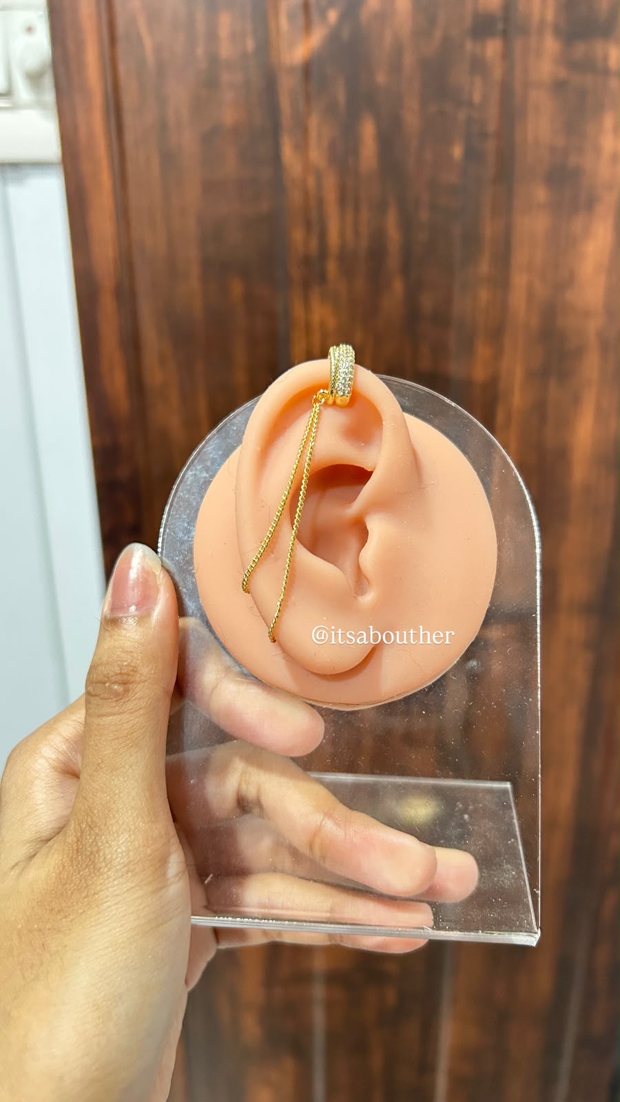 ClipOn EarCuff (Single Ear)