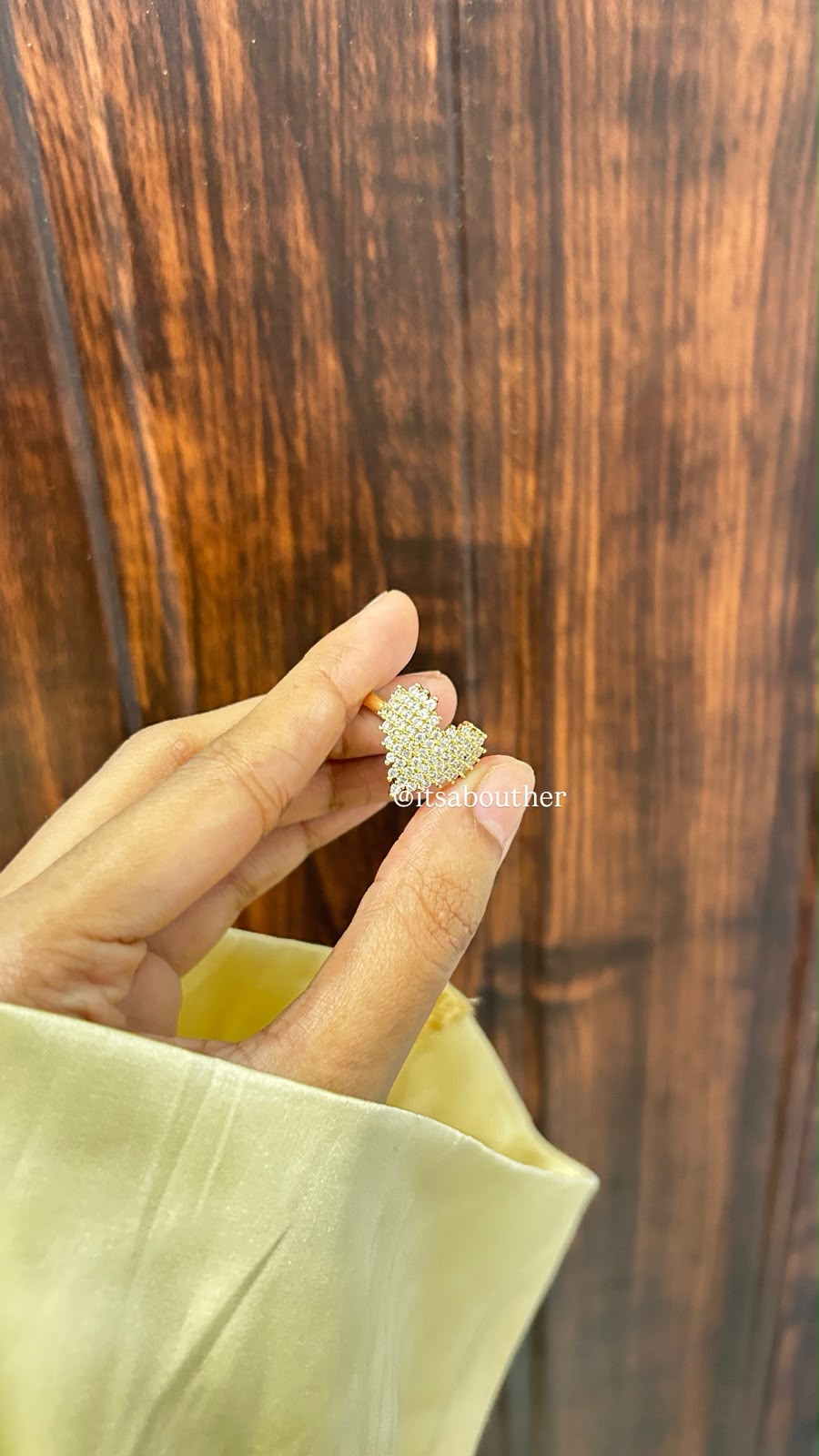 Large Crystal Heart Ring Adjustable