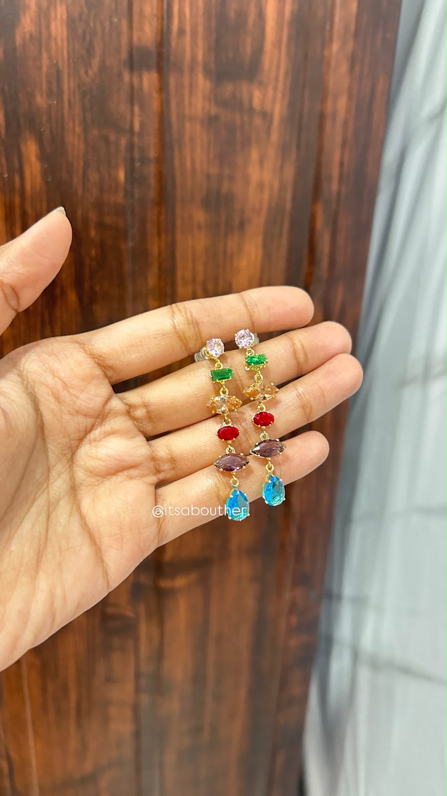 Droplet Large Crystal Dangler