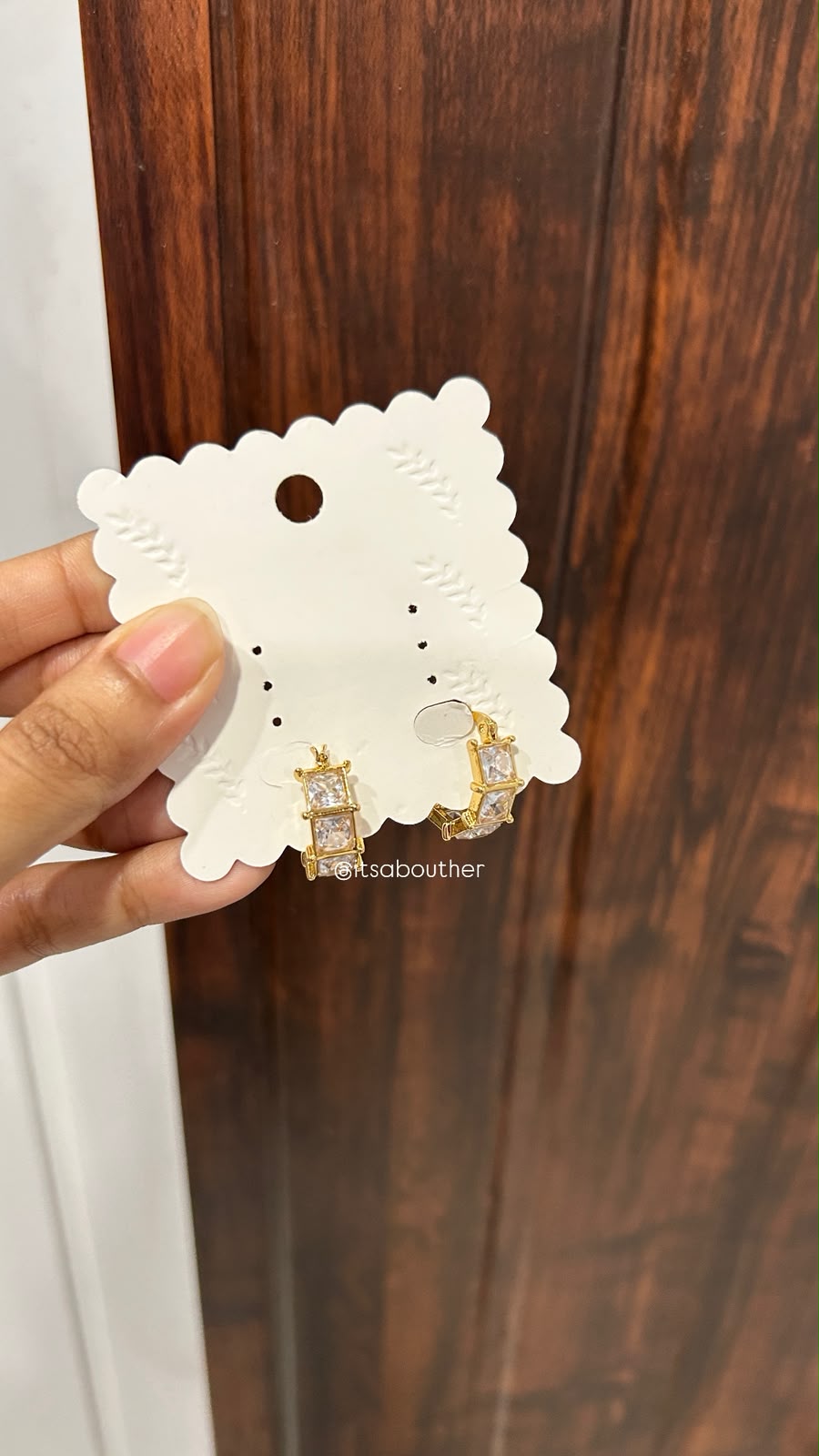Full Solitaire Hoop White Crystal