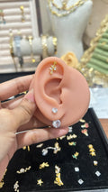 Large Solitaire HorseShoe Stud