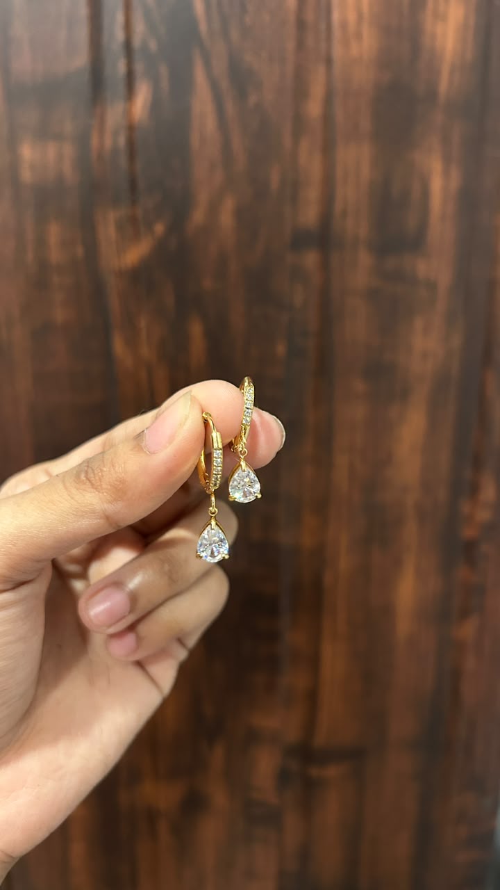 Tear Drop Mini Huggies