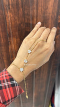 3 Flower Handchain