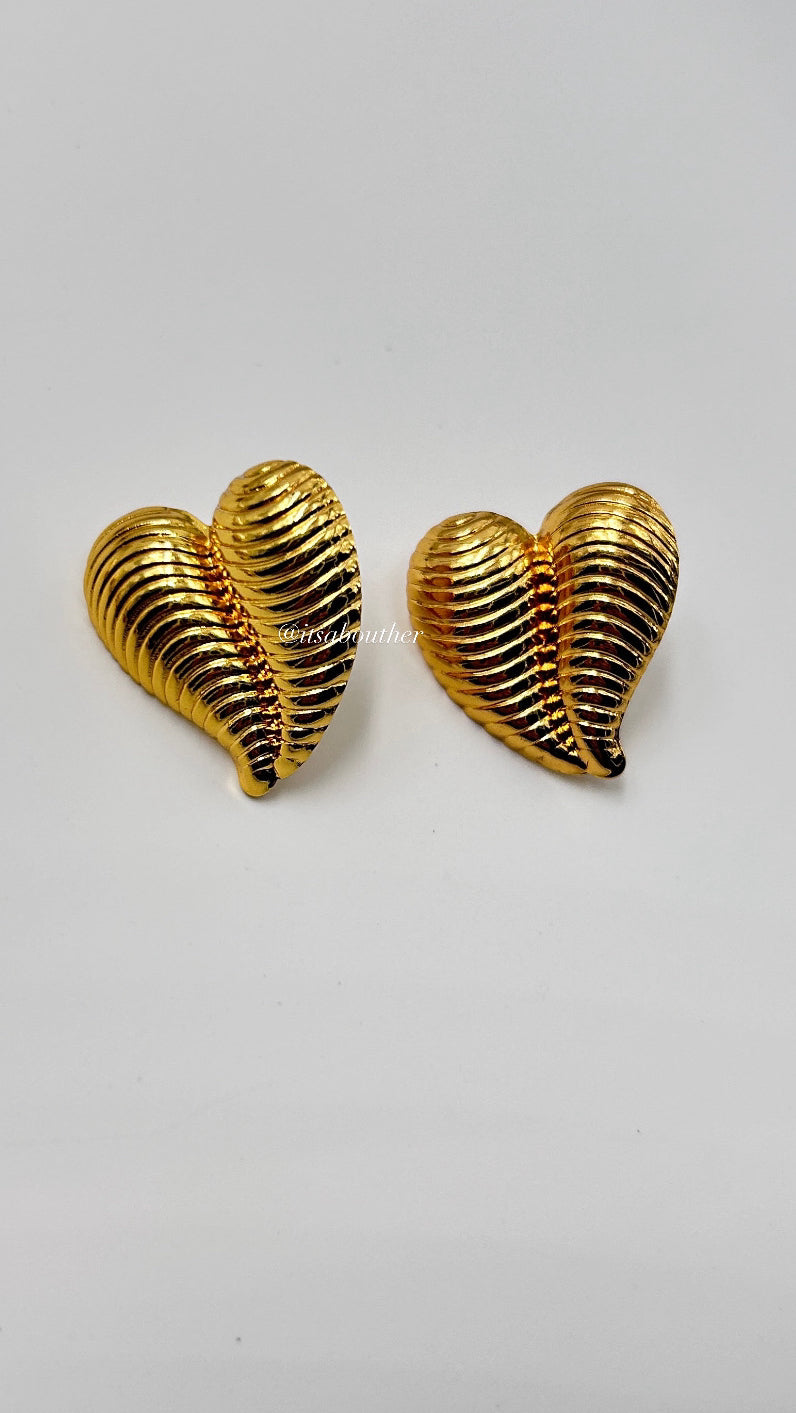 Evelyn Studs