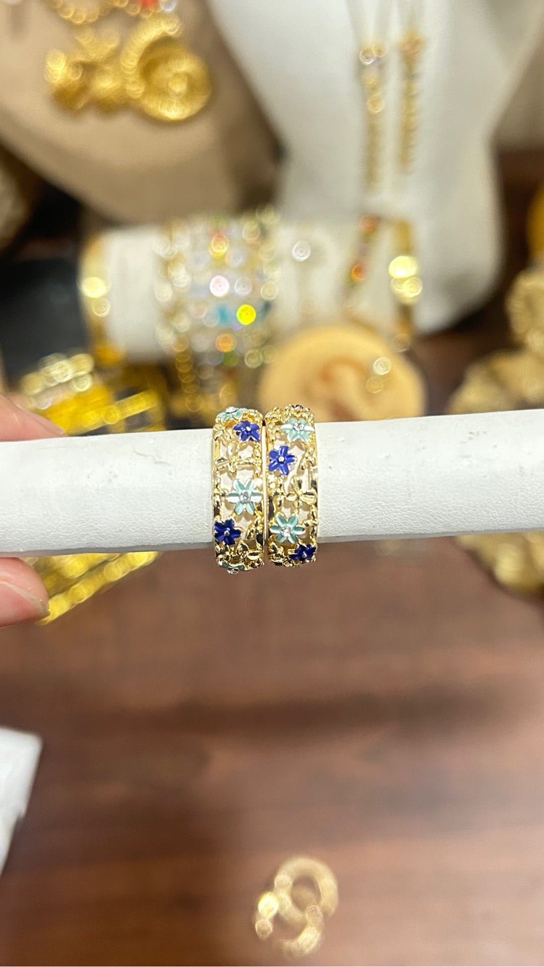 Floral Ring 32