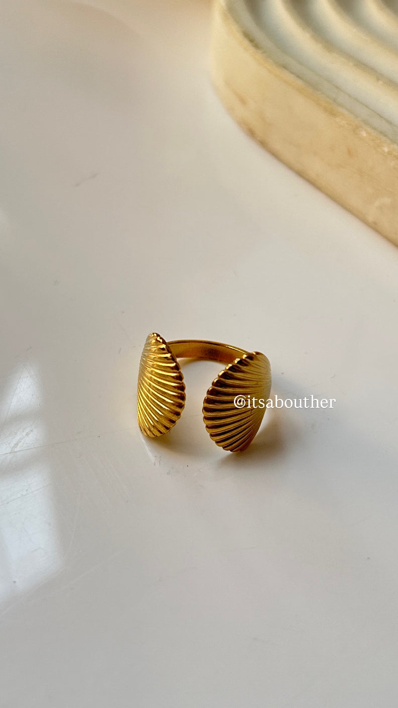 Dual Shell Ring