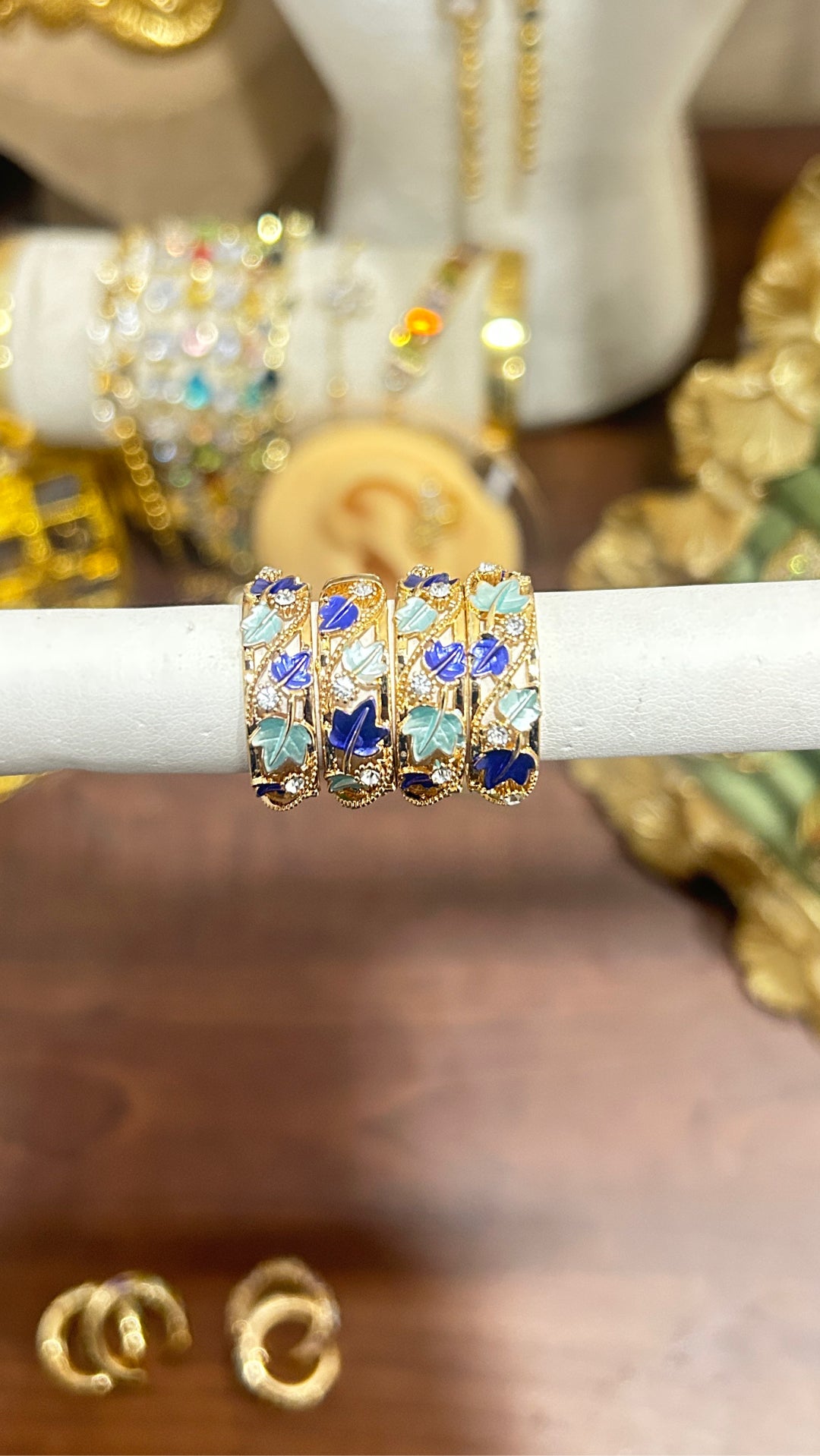 Floral Ring 30