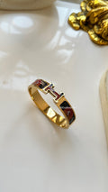 BlackMaroon Kada
